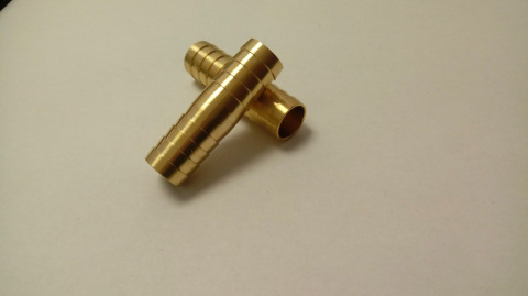 Łącznik do węża 8mm mosiądz Łącznik do węża 8mm mosiądz