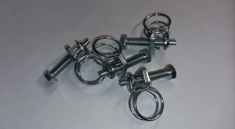 Opaska drutowa skręcana śrubą W1 60-65mm Opaska drutowa skręcana śrubą W1 60-65mm
