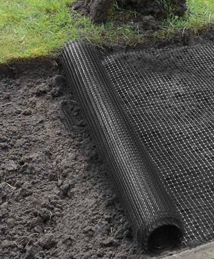 Siatka uniwersalna na krety 26g/m2 1,8m x 100mb Siatka uniwersalna na krety 26g/m2 1,8m x 100mb